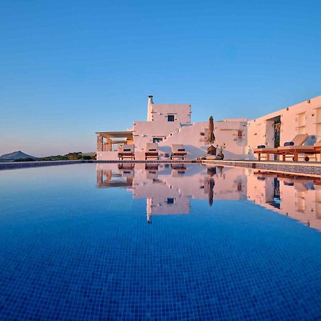 Luxurious Villa Pactia amazing pool Isterni  Extérieur photo